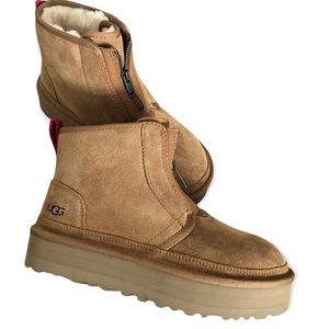NEW UGG Neumel platform zip, size 8